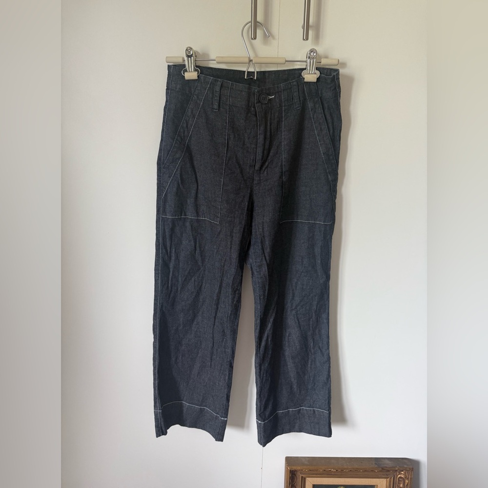 Velvet Dark Denim Color, Light weight, cropped pants, size 6